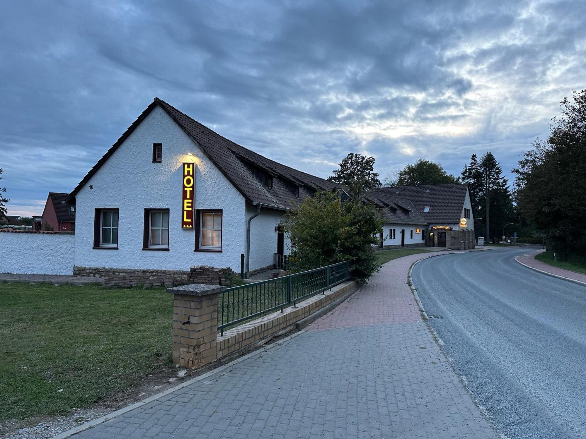Hotel Alte Wache Mariental Extérieur photo