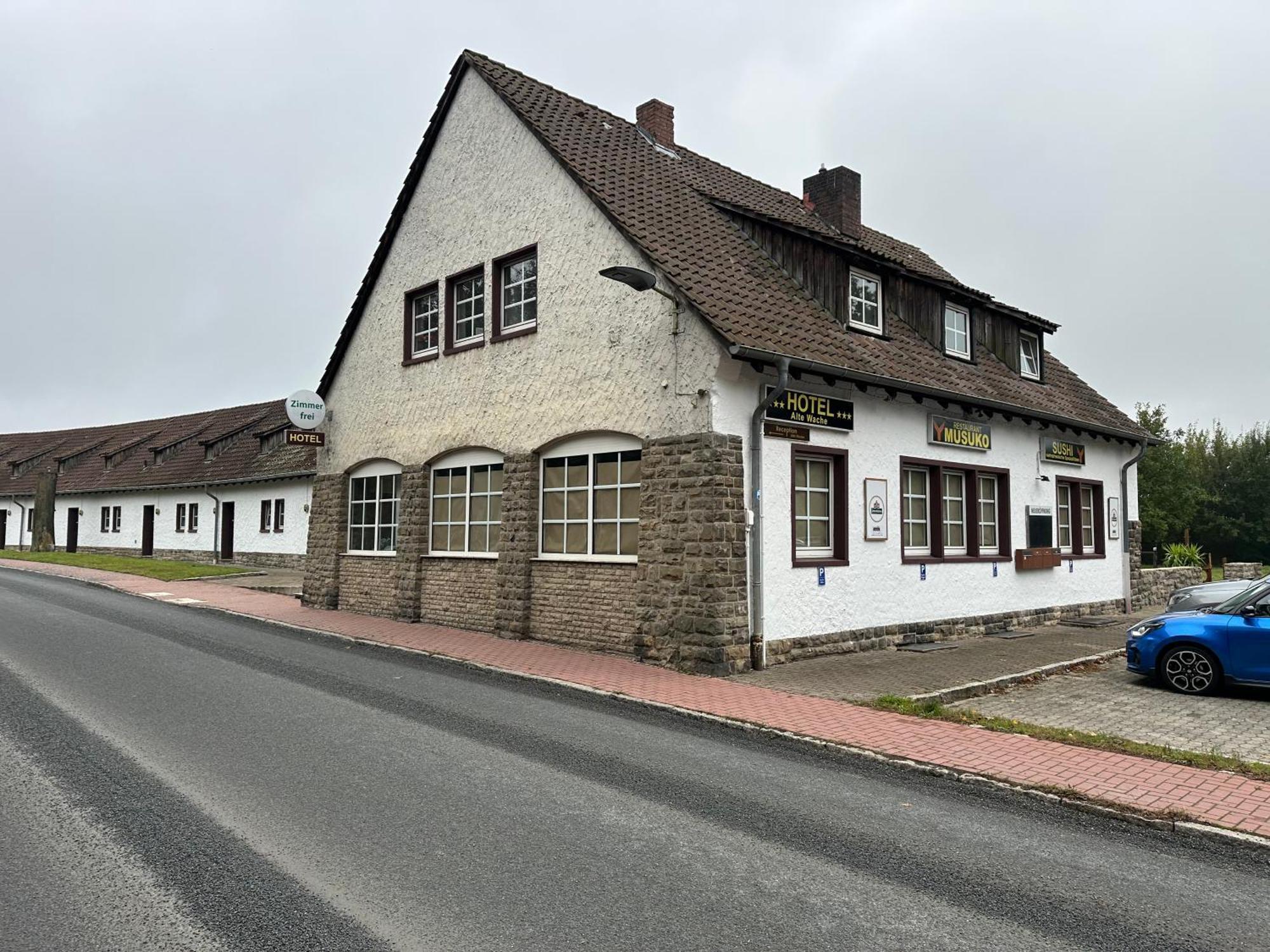 Hotel Alte Wache Mariental Extérieur photo
