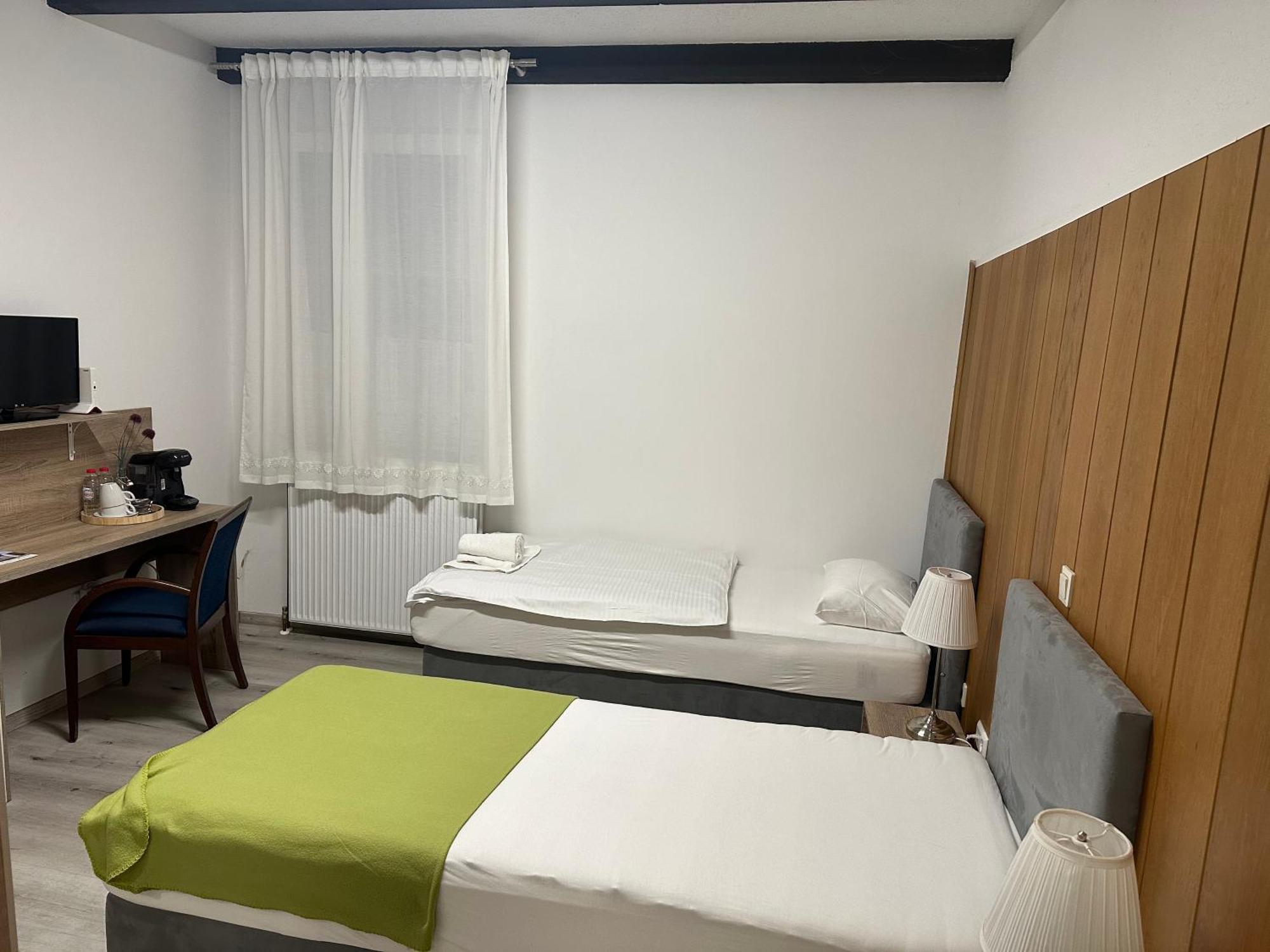 Hotel Alte Wache Mariental Extérieur photo